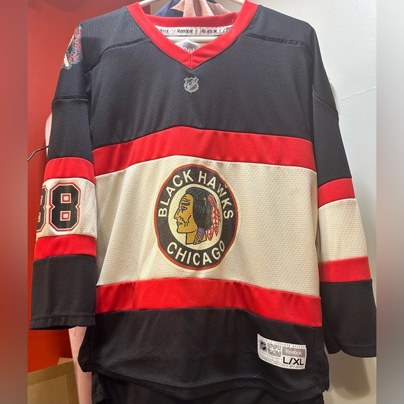 Reebok Tops - Chicago Blackhawks KANE throwback jersey